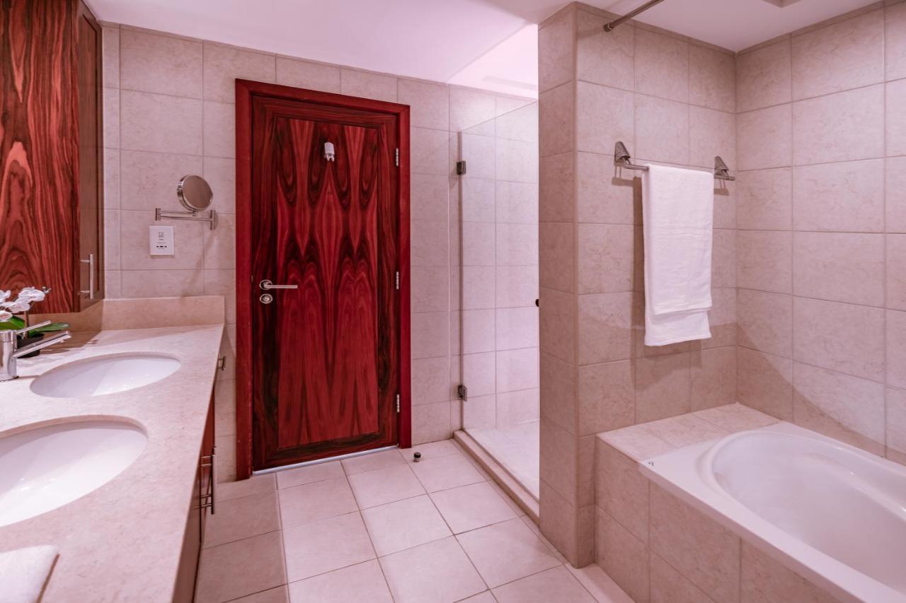 Elite Royal Apartment - T3 - Full Burj Khalifa & Fountain View ドバイ エクステリア 写真